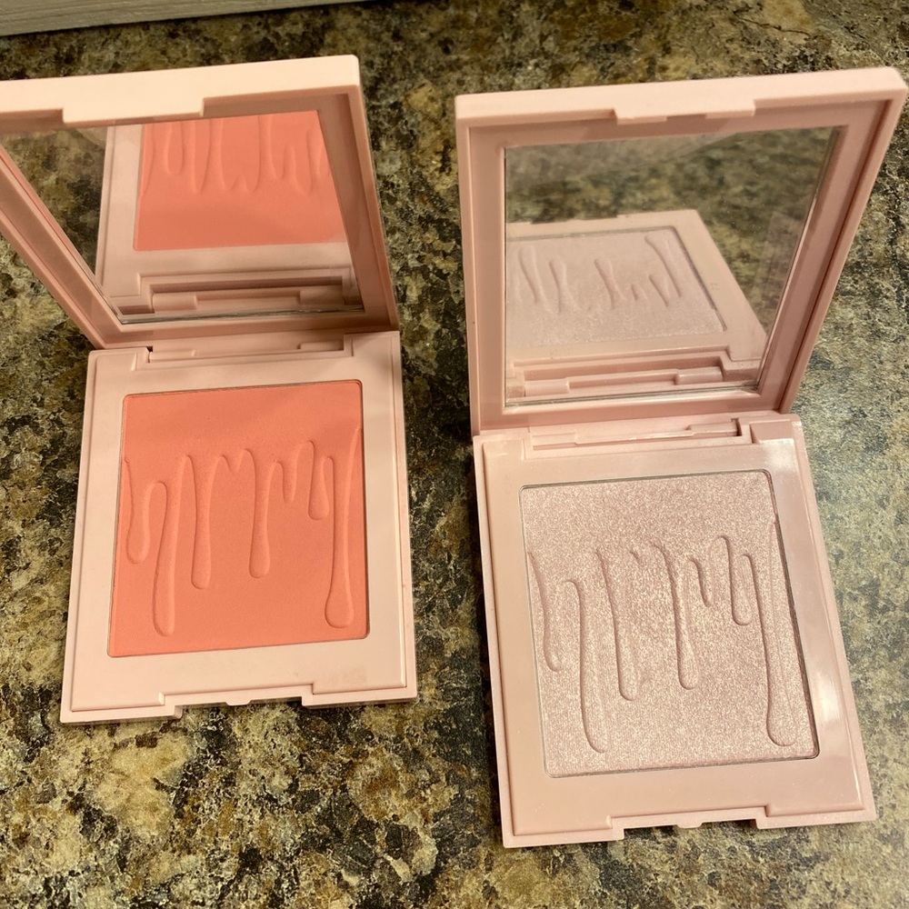 Kylie Cosmetics - Baddie on the Block/ Princess Please Bundle